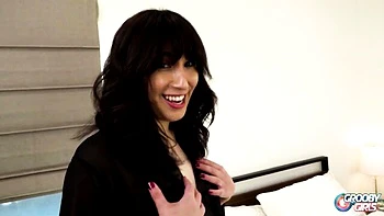 Watch glorious courtesan's clip