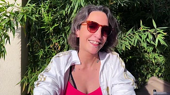 Amandine Pellissard, Chat-Bite and Charles Vassal: from TV to sex! - Jacquie et Michel TV