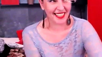 Russian MILF Shows Her Sexy Soles on Webcam