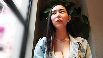 0010843_可愛い 背面騎乗位 美女などが含まれている