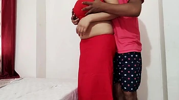 Desi Indian Kamwali Ko Chod Dala Galti Se Kyuki Usne Wife Ka Saree Pahna Hua Tha, Hindi Video