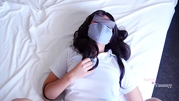 No Cumpli Con Mis Tareas Del Colegio Y Mi Pervertido Profesor Me Lleva A Su Casa Para Darme Clases Especiales , Profesor Le Levanta La Falda A Su Alumna Y Se La Folla, Se Corre En Ella Por Una Nota - El Yummy And La Yummyy