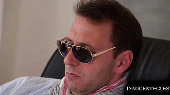 Sultry Slut Jay Dee Gets Double Penetrated To Orgasm