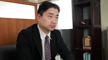 LXAGWWOTMWLOZDYYPO44JUR513