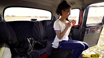 fake taxi in Spain with babe