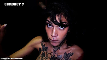 16 cumshots between girls!