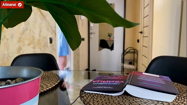 My Horny PAWG Stepmom Has Sex With The Locksmith!