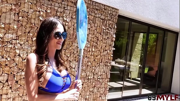 Ariella Ferrera Milf Humiliate Poolboy
