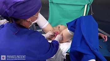 PRIVATE-PATIENT Patient Pia 05