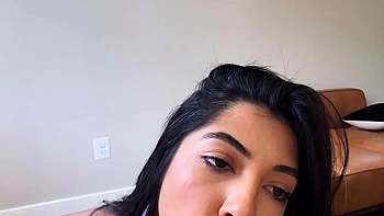 Amateur MILF blowjob cumshot