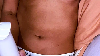 Close up MiLF getting it in the ass