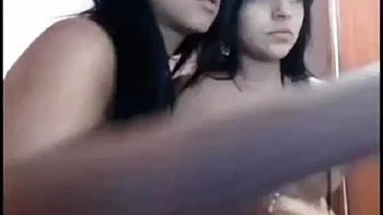 Lesbian webcam: Amateur, Babe  Eporner Porn