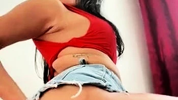 Brunette Solo Webcam Masturbation