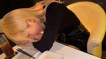 0011192_へそピ ギャル セルフイラマチオなどが含まれている