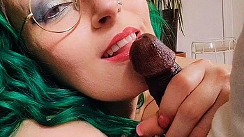 Big Cock Enjoys Blowjob And Hardcore Ride