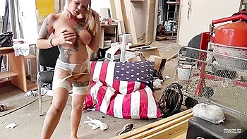 Mia De Berg Casting By Stefan Metallic