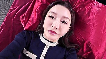 唾液て溺れさせる甘く危険な接吻痴女sex キミの身体を私の生唾て満たしてアケル 愛弓りょう