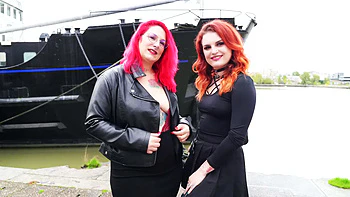 Lody, 35 years old, diversifies and spices up! - Jacquie et Michel TV