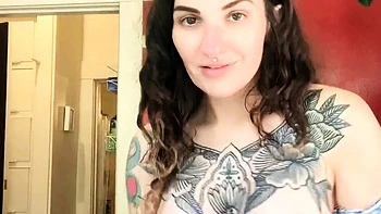 Leann amateur beautiful brunette with big boobs