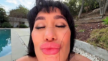 Pukefest With Thick And Busty Danja Angel