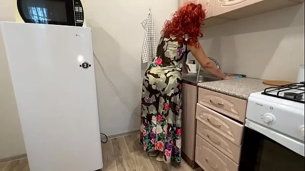 Stepmom twists her big ass and hopes for anal sex with her son