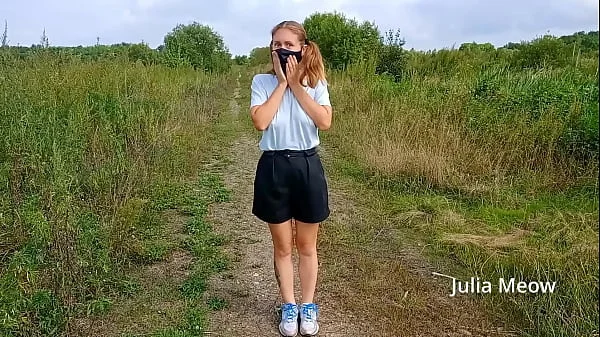 I'm like a cute girl with ponytails on my head