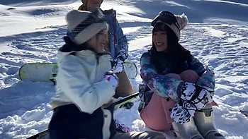 DF923770BDA0: Doggy, Cowgirl  Amateur Porn