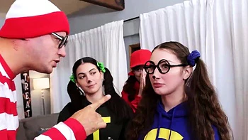 Besties spreading wide for candies in foursome