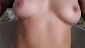 Mica gierl: Blowjob, Amateur  Fansly Porn