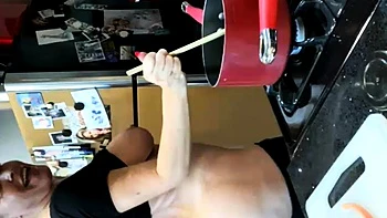 amateur blonde solo webcam