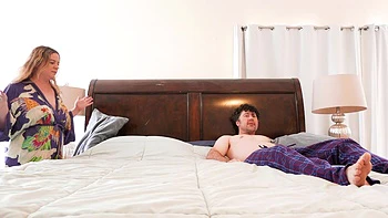 Stepmom Makes Up For Having To Share A Bed By Giving Head