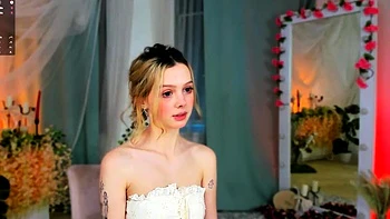 Amateur Blonde Teen Plays Solo with Toy Webcam Porn