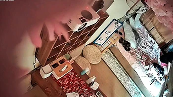 Hot amateur hidden cam