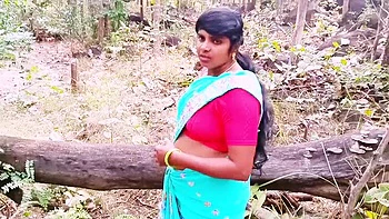 Indian Couple Outdoor Sex with Dirty Telugu Talk - Big Natural Boobs & Big Dick Fucking in Jungle