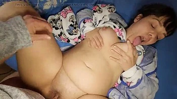 ChubbyBigBooty BBW MILF Gets Creampie in Missionary - Cum Dripping from Pussy