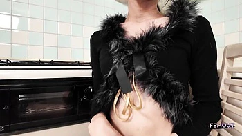 Cover-girl missy's transgender xxx