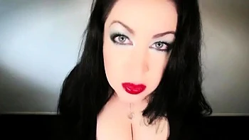 Big Boobs Brunette Milf Masturbates Solo