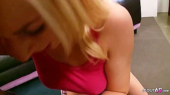 Skinny Girl Sybian Orgasm Right And Rough Fuck Hairy Pussy