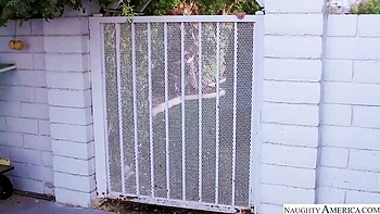 Blowjob sex with ravishing Jessa Rhodes from My Wife's Hot Friend