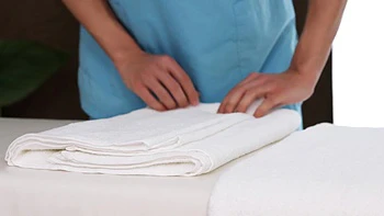 18 y.o Teenie Massage Rooms - Vivian Grace