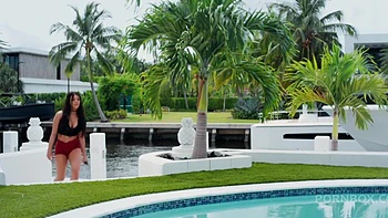 Match & Fuck - Threesome With Hayley Davies & Bronze Goddess