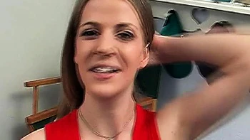 MILF chupando pau grande em POV