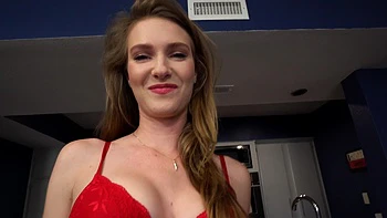 Tony folla duro a Ashley Lane en la habitación