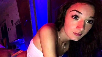 Amateur brunette Stella Samore fucks dildo doggy with mirror