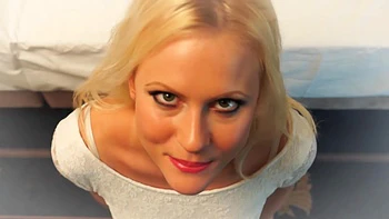 Hot Blonde Masturbates Outdoors