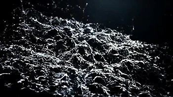 Salope pissée et baisée en body moulant