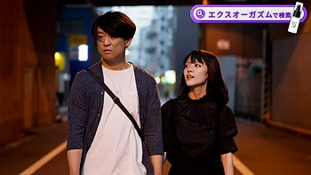 Keine Riesentitten, aber geile Amateur-Blowjob