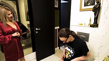 Mistress Lexy Noir fodendo milf europeia