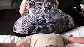 Fat Brunette BBW Facesits and Buttcrush Threesome