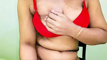 Desi MILF Herabhabi64 Fucks Ass with 12